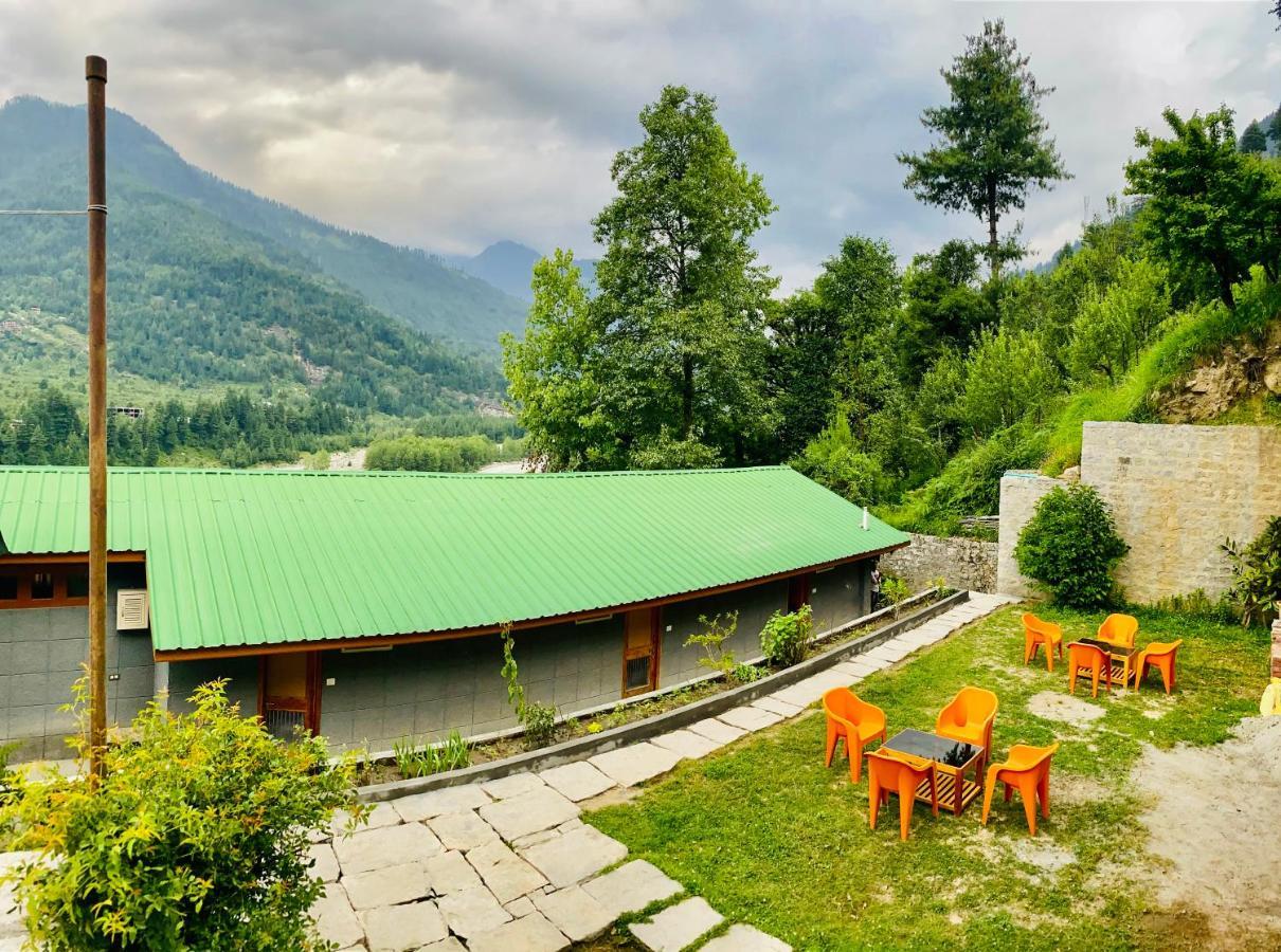 Hotel Hollywood - Top Rated & Most Awarded Property In Manali Eksteriør bilde