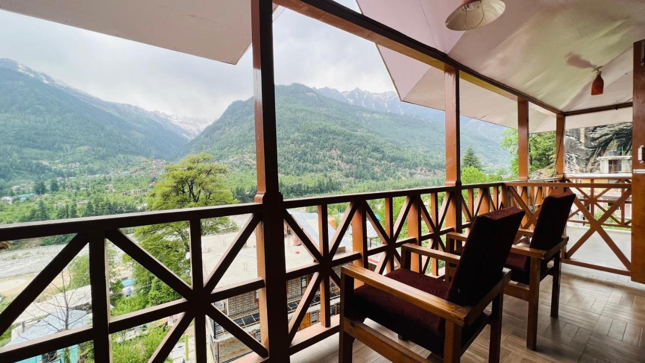 Hotel Hollywood - Top Rated & Most Awarded Property In Manali Eksteriør bilde